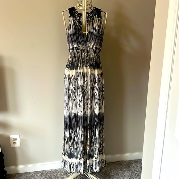 jessica taylor Dresses & Skirts - Jessica Taylor maxi dress